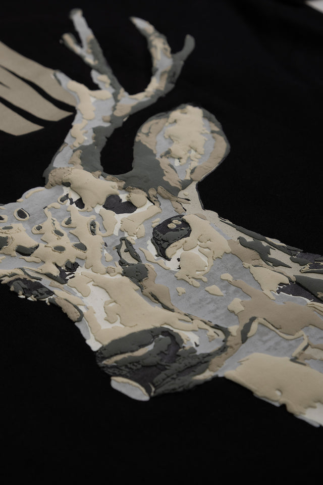 BLACK DEER T-SHIRT